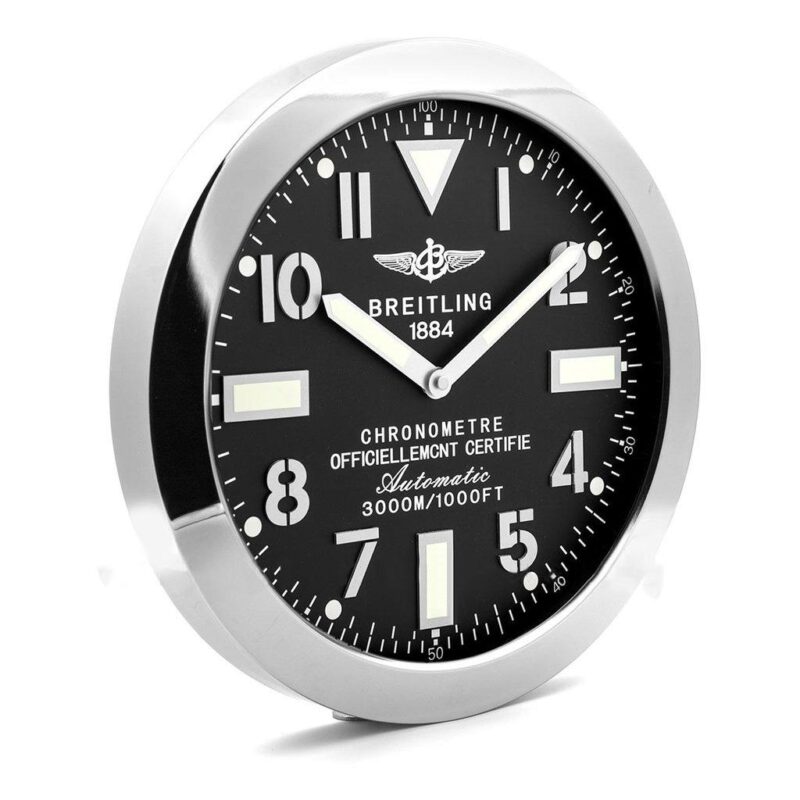 Breitling Avenger BR04