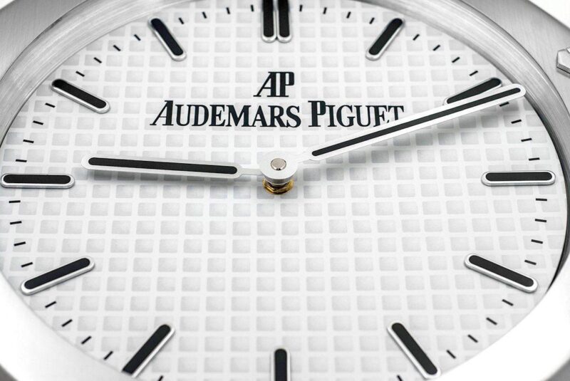 Audemars Piguet AP07 luxury watch – Swiss high-end elegance