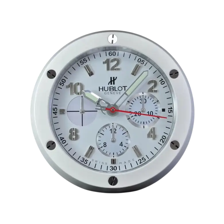 Modern and Elegant Wall Clock with Luxe and Precise Hublot Design