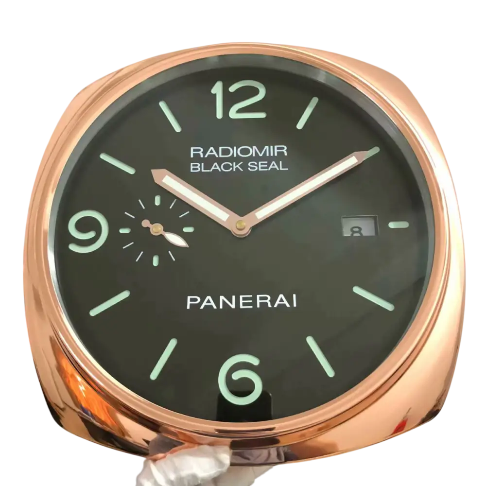 Horloge Murale de Luxe PANERAI - Élégance Intemporelle et Précision Inégalée pour Votre Décoration d'Intérieur
